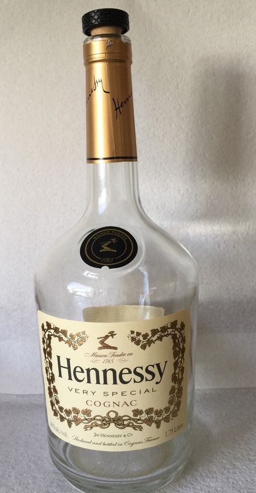 Hennessy  бутыль.jpg