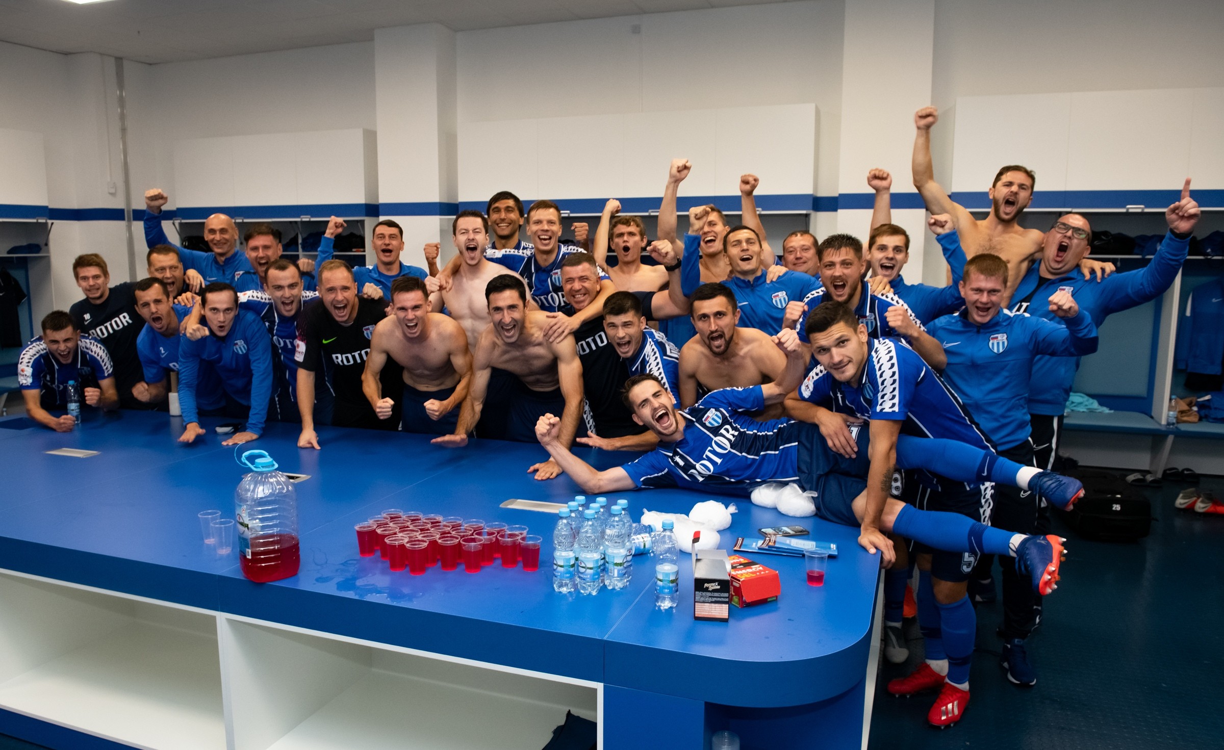 U-bcNSrH9Xk.jpg